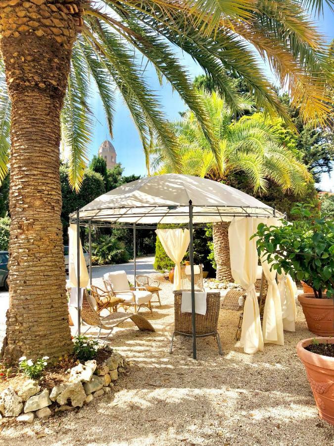 سيرولو Le Due Palme Bed & Breakfast المظهر الخارجي الصورة